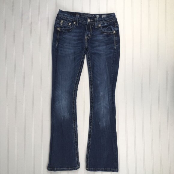 Miss Me Signature Bling Flap Pockets Low Rise Bootcut Jeans Womens Size 26 - Picture 2 of 7